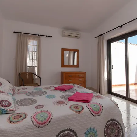 San Miguel Wonderful 2 Bedroom Communal Heated Pool Villa *